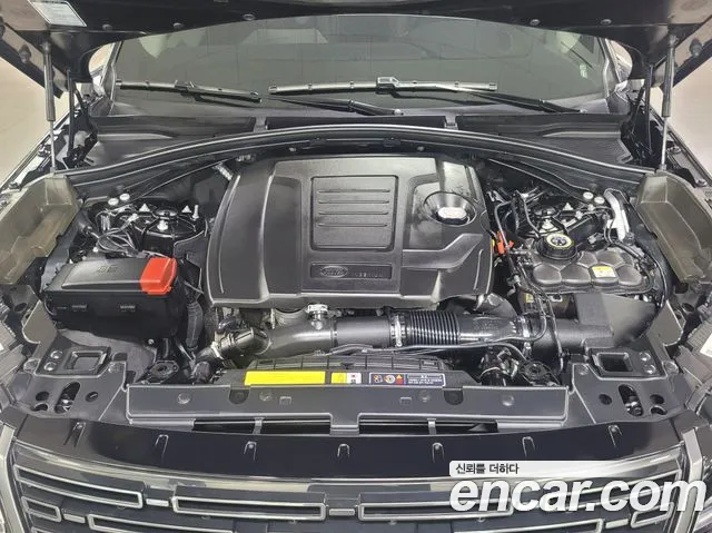Land Rover Range Rover Velar — Фото автомобиля 20