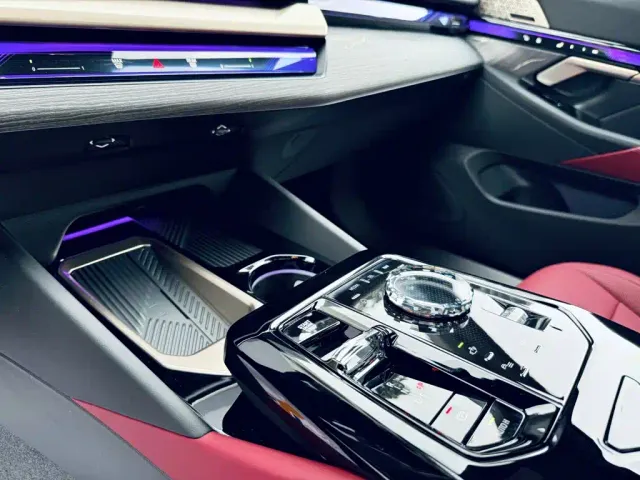 BMW 5 Series — Фото автомобиля 22