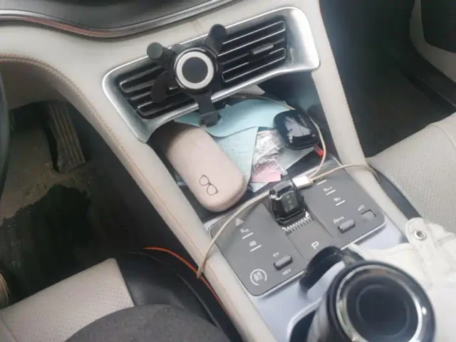BYD Song PLUS — Фото автомобиля 16