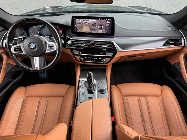 BMW 5 Series — Фото автомобиля 7