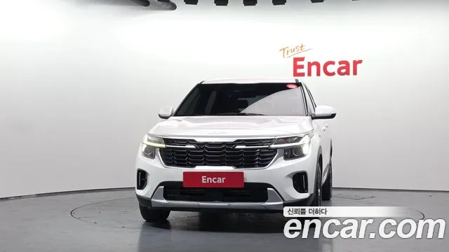 Kia Seltos — Фото автомобиля 3