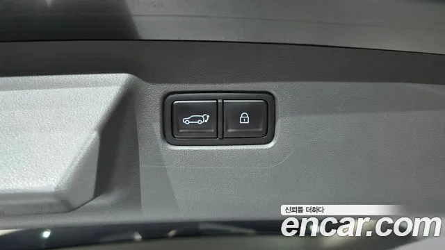 Hyundai Santa Fe MX5 — Фото автомобиля 17