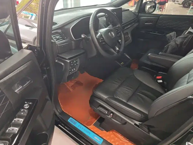Honda Elysion — Фото автомобиля 15