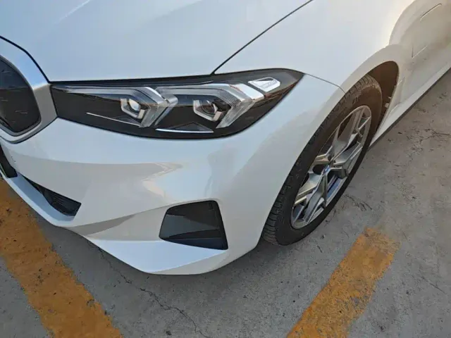 BMW i3 — Фото автомобиля 23