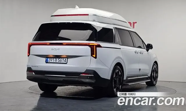 Kia Canival Новый Carnival 4 поколение Бензин 7 мест Hi-Limousine — Фото автомобиля 2