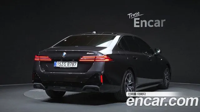BMW 5 Series G60 — Фото автомобиля 2