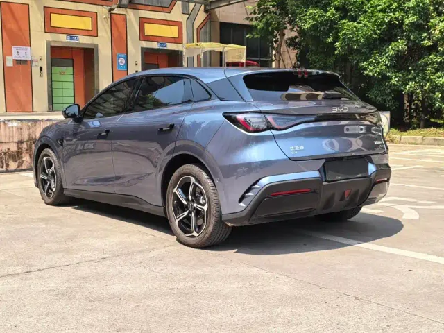 BYD Seal 06 GT — Фото автомобиля 16