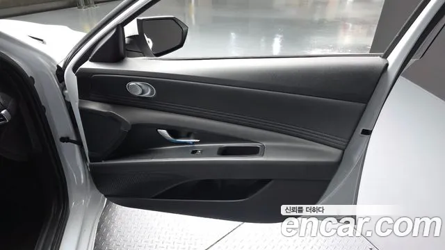 Hyundai Avante CN7 — Фото автомобиля 13