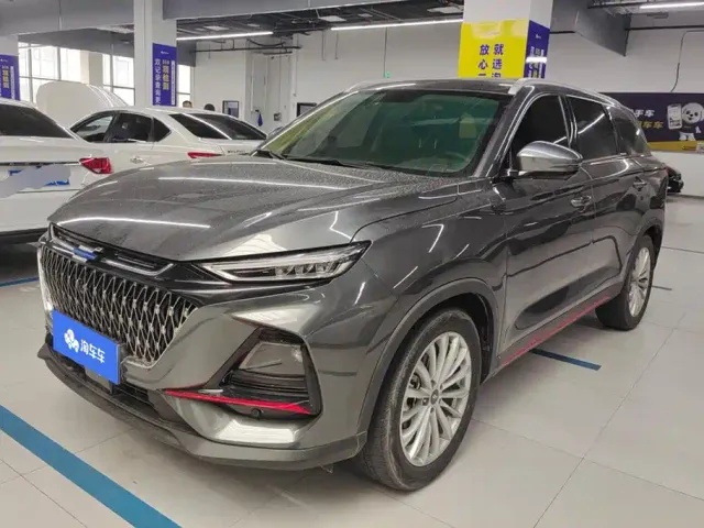 Фотография автомобиля — Changan X7 Plus