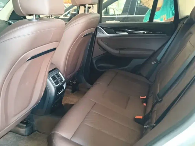BMW X3 — Фото автомобиля 16