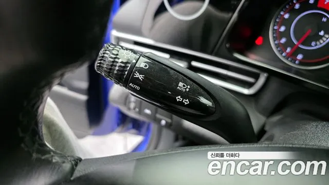 Hyundai AVANTE Avante (CN7) — Фото автомобиля 16