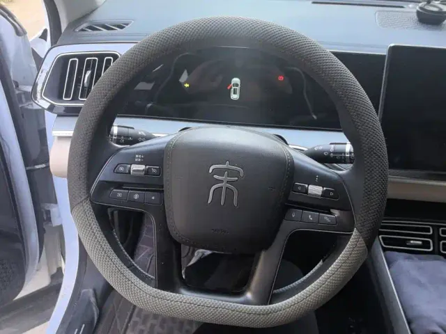 BYD Song Pro — Фото автомобиля 15