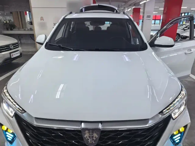 Roewe RX5 — Фото автомобиля 19