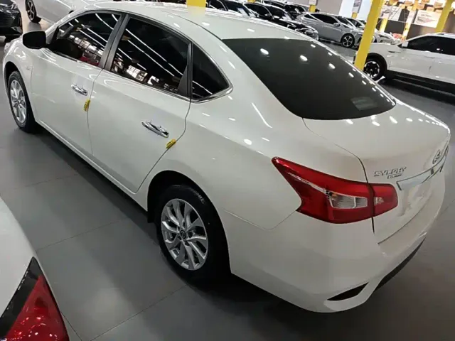 Nissan Sylphy — Фото автомобиля 4
