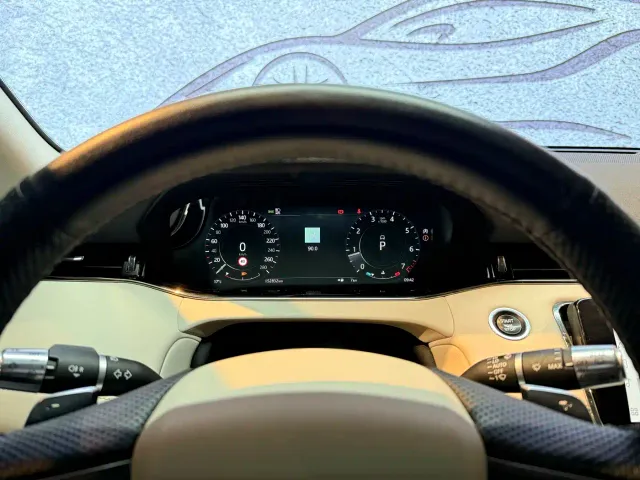 Land Rover Range Rover Evoque — Фото автомобиля 12