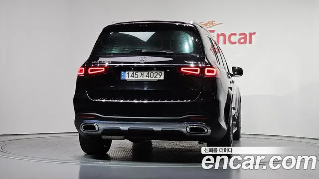 Mercedes-Benz GLS-Class — Фото автомобиля 4