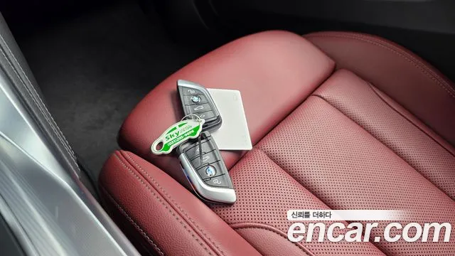 BMW 4 Series G22 — Фото автомобиля 30