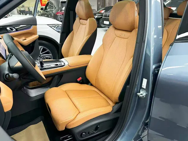 Geely Boyue L — Фото автомобиля 17