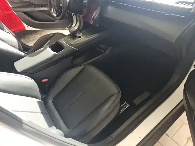Changan Eado — Фото автомобиля 2