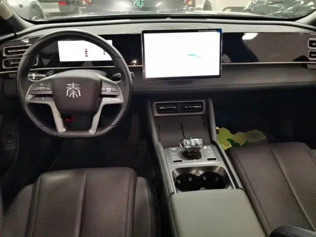 BYD Qin L — Фото автомобиля 9