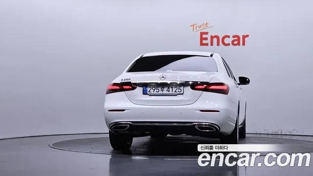 Mercedes-Benz E-Class W213 — Фото автомобиля 3