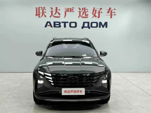 Hyundai Tucson — Фото автомобиля 2