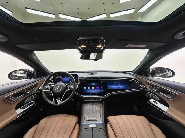 Mercedes-Benz E-Class — Фото автомобиля 8
