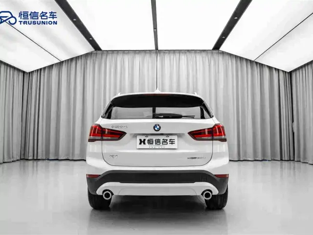 BMW X1 — Фото автомобиля 6
