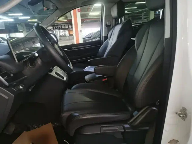 Maxus G10 — Фото автомобиля 14