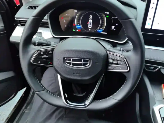 Geely Xingrui — Фото автомобиля 15