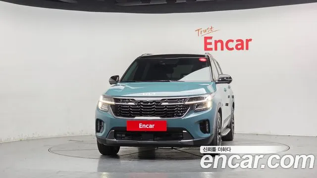 Kia Seltos — Фото автомобиля 3