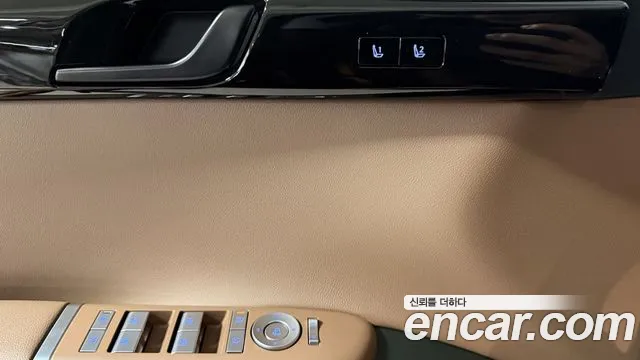 Hyundai Grandeur GN7 — Фото автомобиля 16