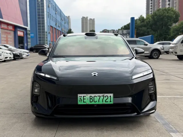Nio ET5 Touring — Фото автомобиля 2