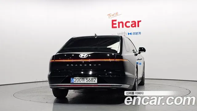 Hyundai Grandeur GN7 — Фото автомобиля 4