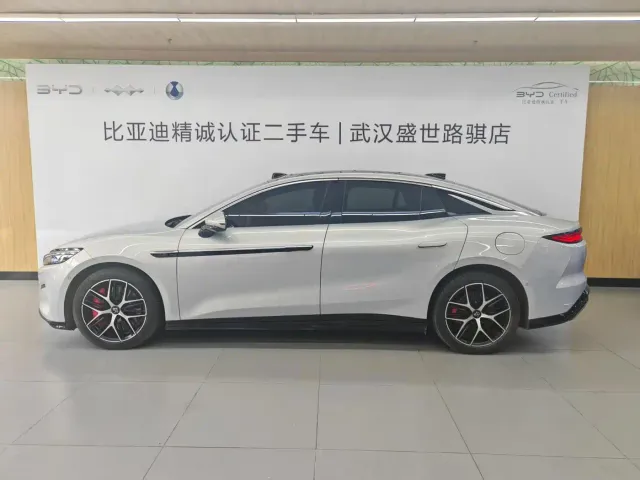 BYD Han L — Фото автомобиля 3