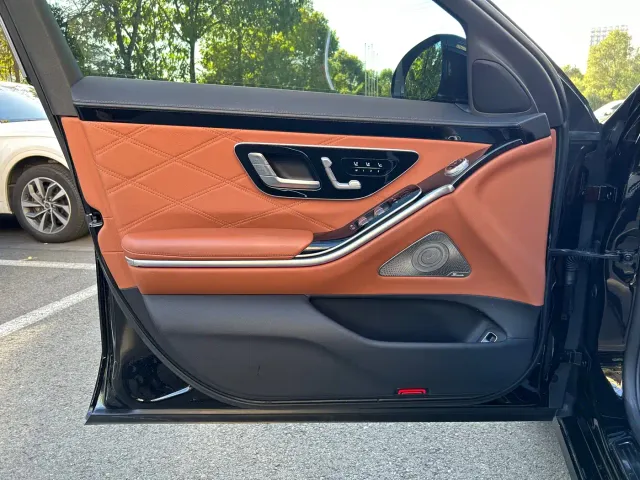 Mercedes-Benz Maybach S-Class — Фото автомобиля 7