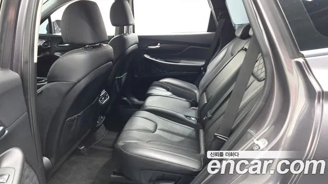 Hyundai Santa Fe Santa Fe (New) — Фото автомобиля 26