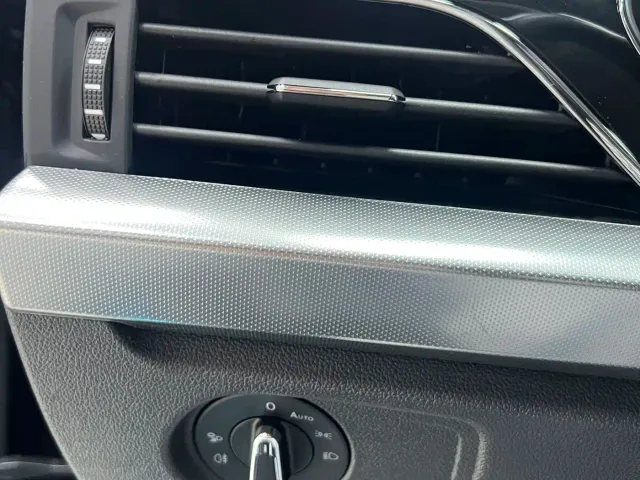 Volkswagen Passat — Фото автомобиля 7