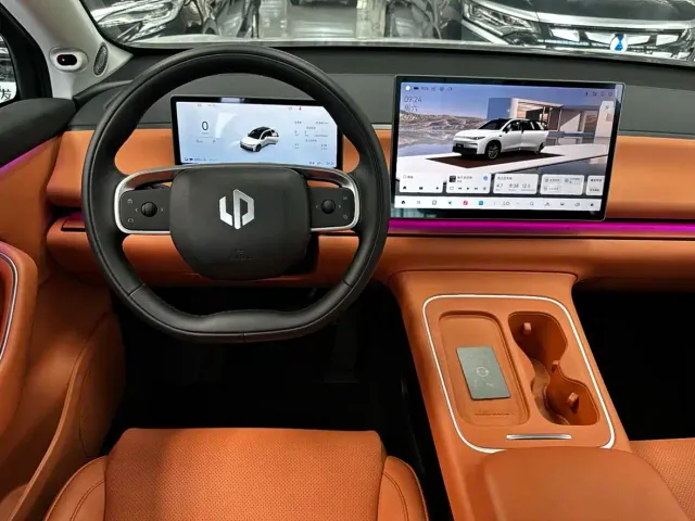 Leapmotor C10 — Фото автомобиля 13