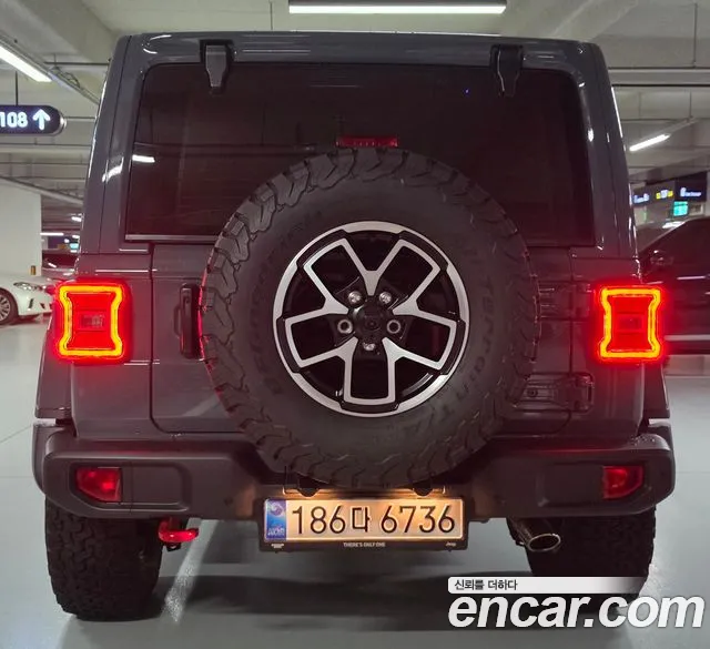 Jeep Wrangler — Фото автомобиля 5
