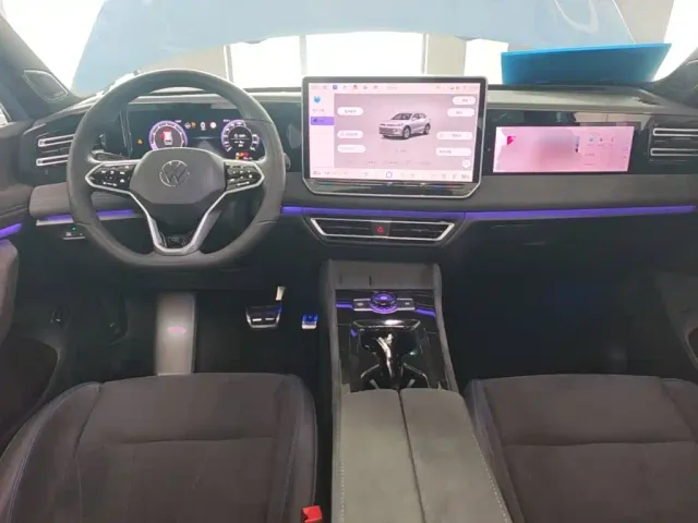Volkswagen Tiguan L — Фото автомобиля 13
