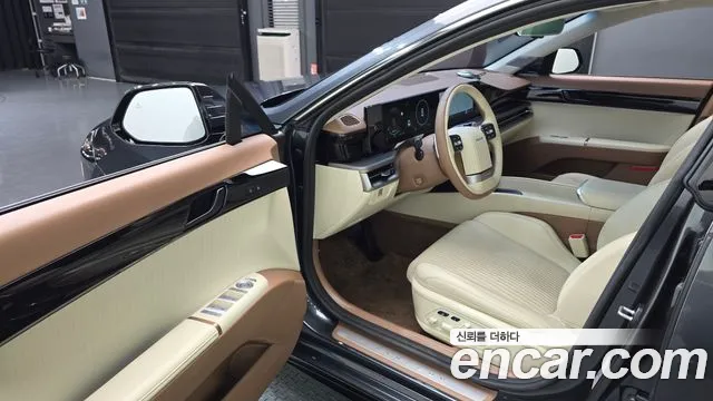 Hyundai Grandeur GN7 — Фото автомобиля 15