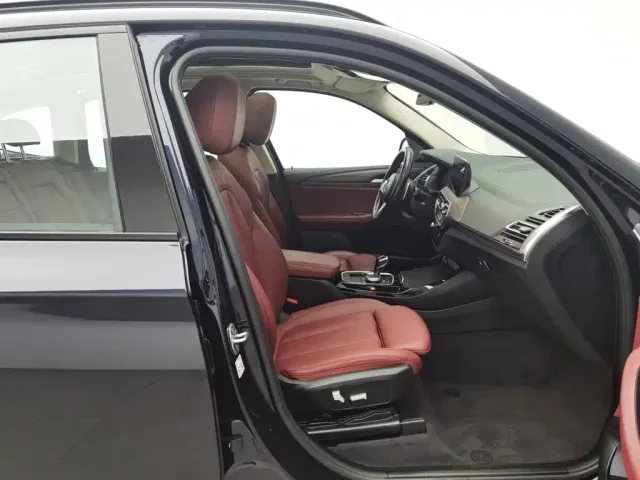 BMW X3 — Фото автомобиля 23