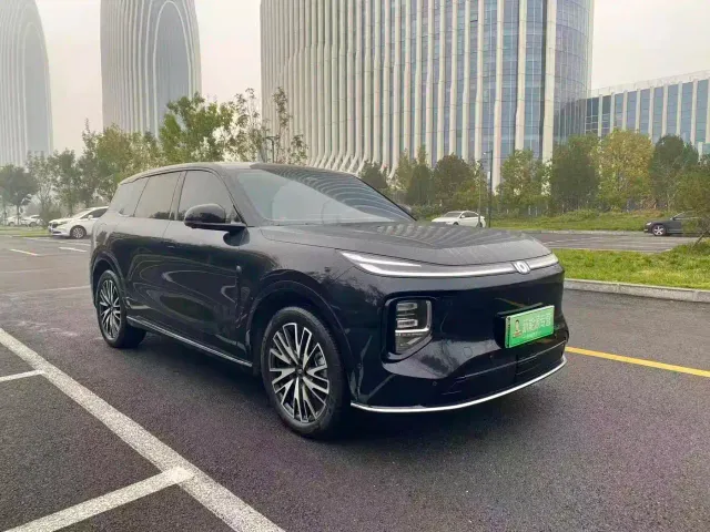 Changan Qiyuan Q07 — Фото автомобиля 3