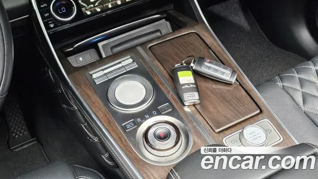 Genesis GV80 2.5T Бензин AWD — Фото автомобиля 16