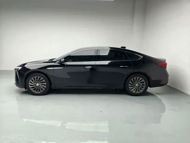 Buick LaCrosse — Фото автомобиля 6