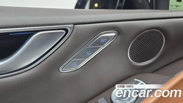 Genesis G80 RG3 — Фото автомобиля 30