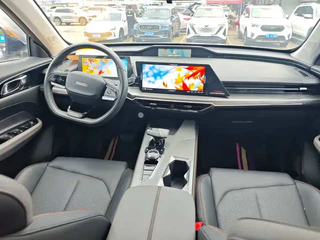 Changan Z6 — Фото автомобиля 7