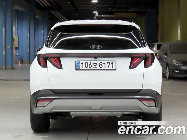 Hyundai Tucson Новый Tucson (NX4) Бензин 1.6 турбо 2WD — Фото автомобиля 3