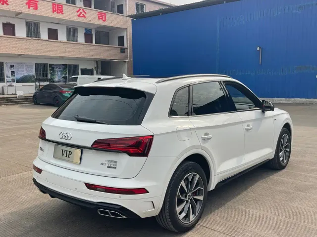 Audi Q5L — Фото автомобиля 5
